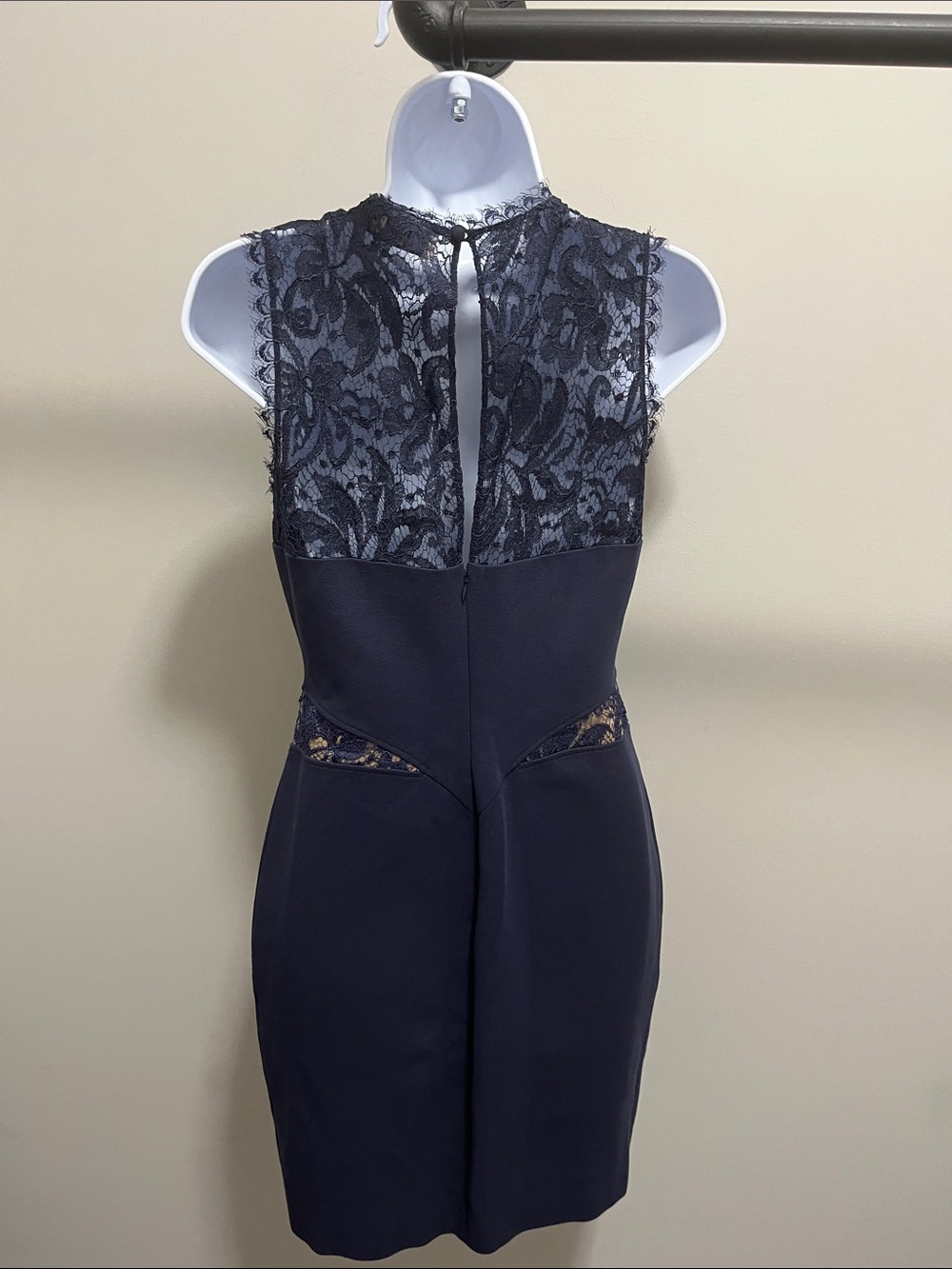 Emilio Pucci Navy Lace Yoke Sleeveless Dress - Picture 2 of 11